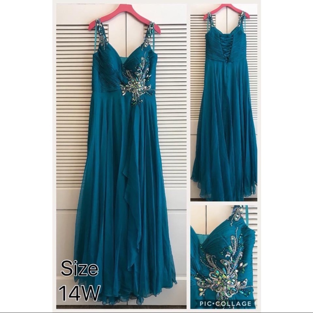 Mac Duggal Teal Evening Gown